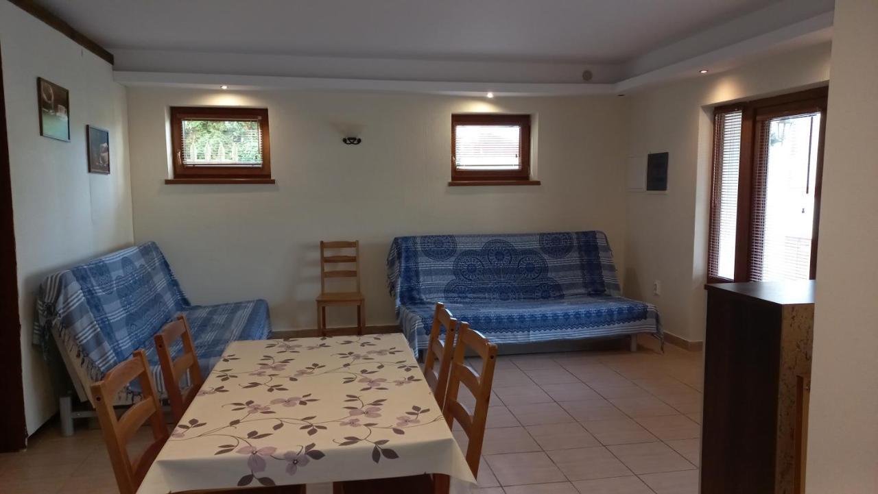 Apartamenty Warka Bagian luar foto
