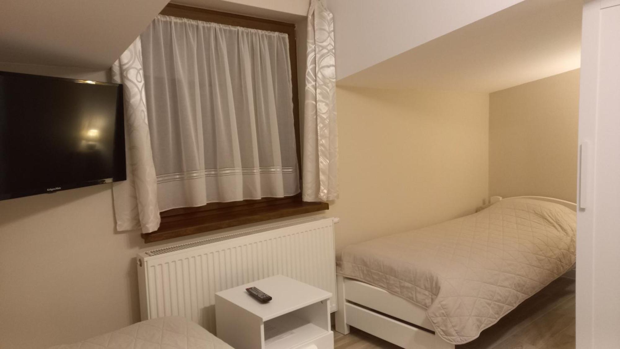 Apartamenty Warka Bagian luar foto