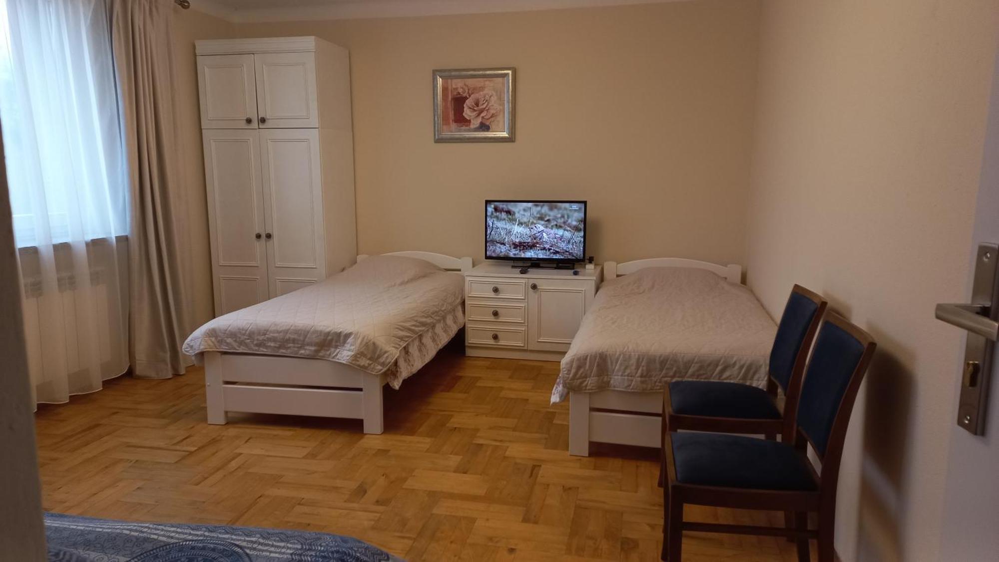 Apartamenty Warka Bagian luar foto