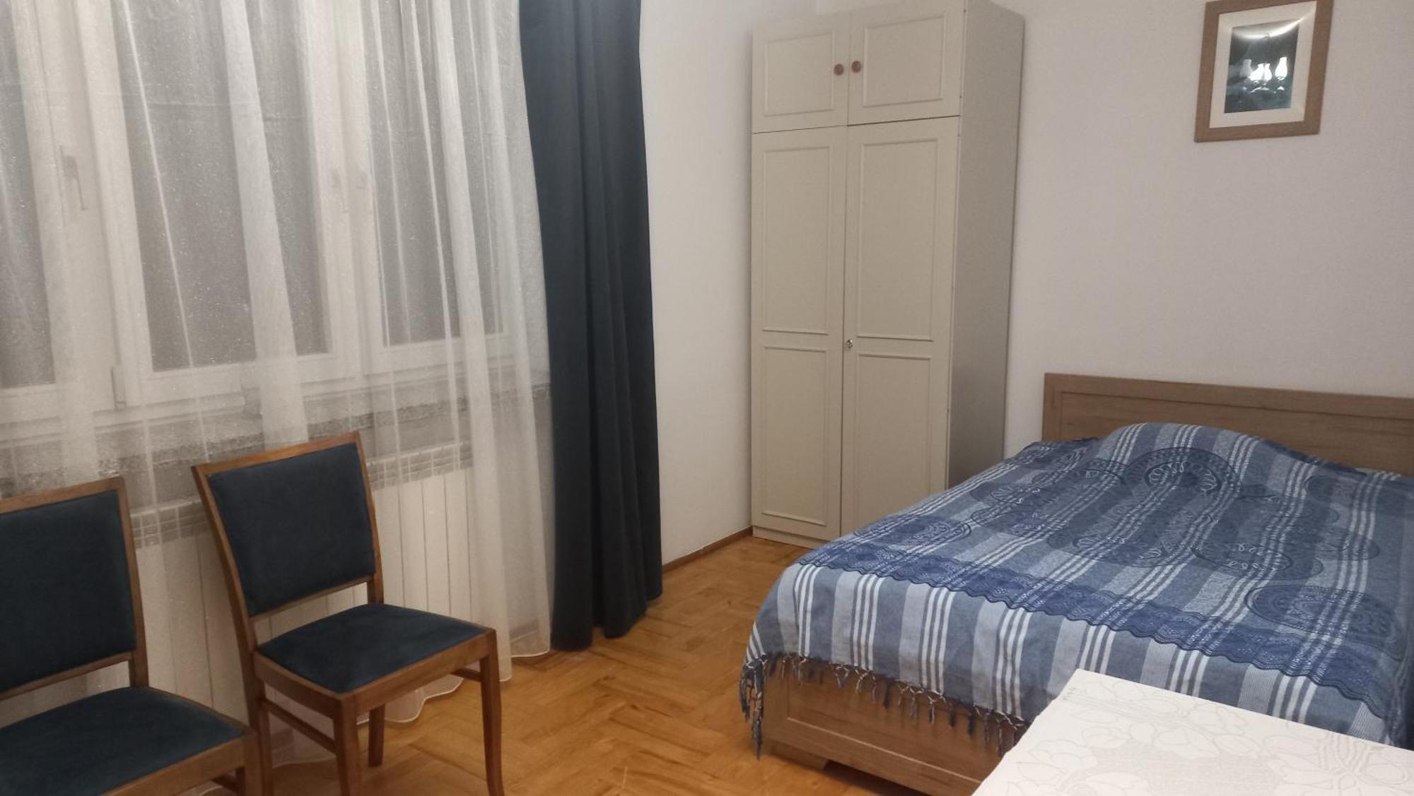 Apartamenty Warka Bagian luar foto