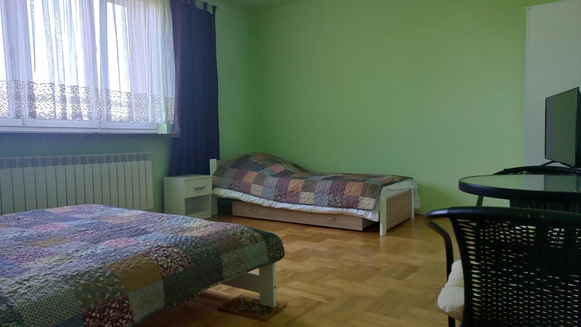 Apartamenty Warka Bagian luar foto